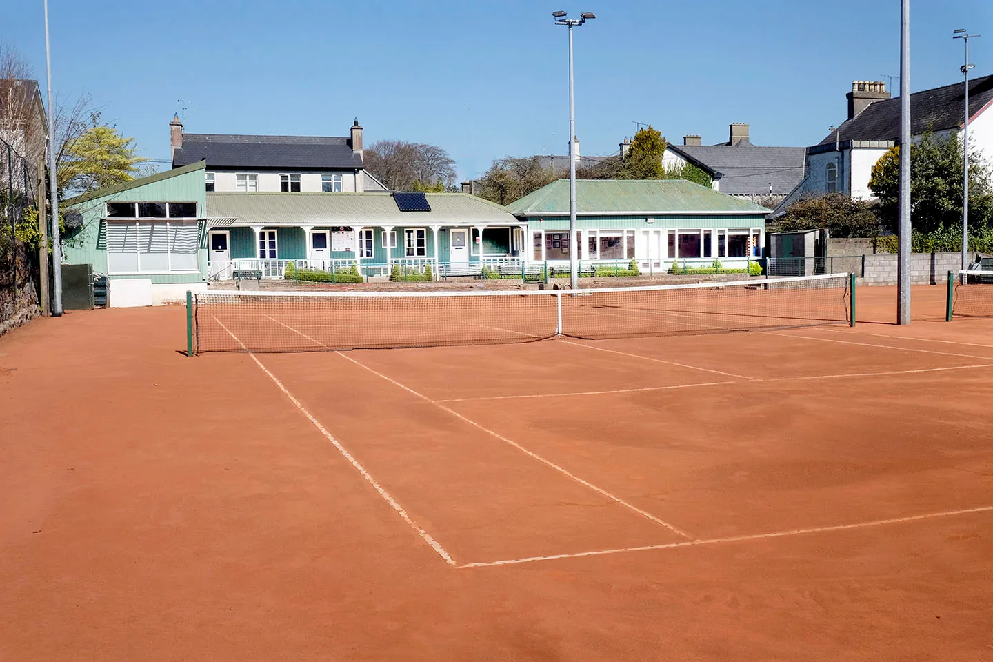 club house 2
